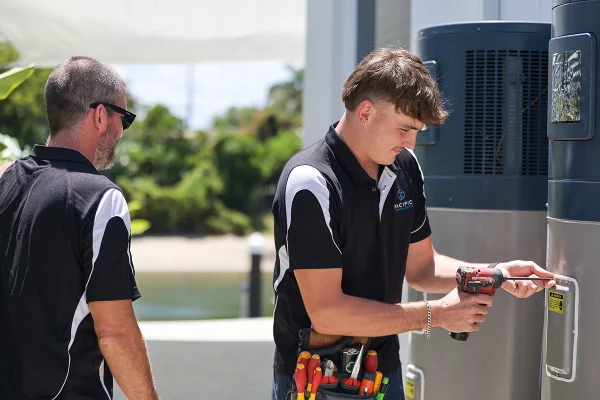 Jeremy-&-Team-Working-2